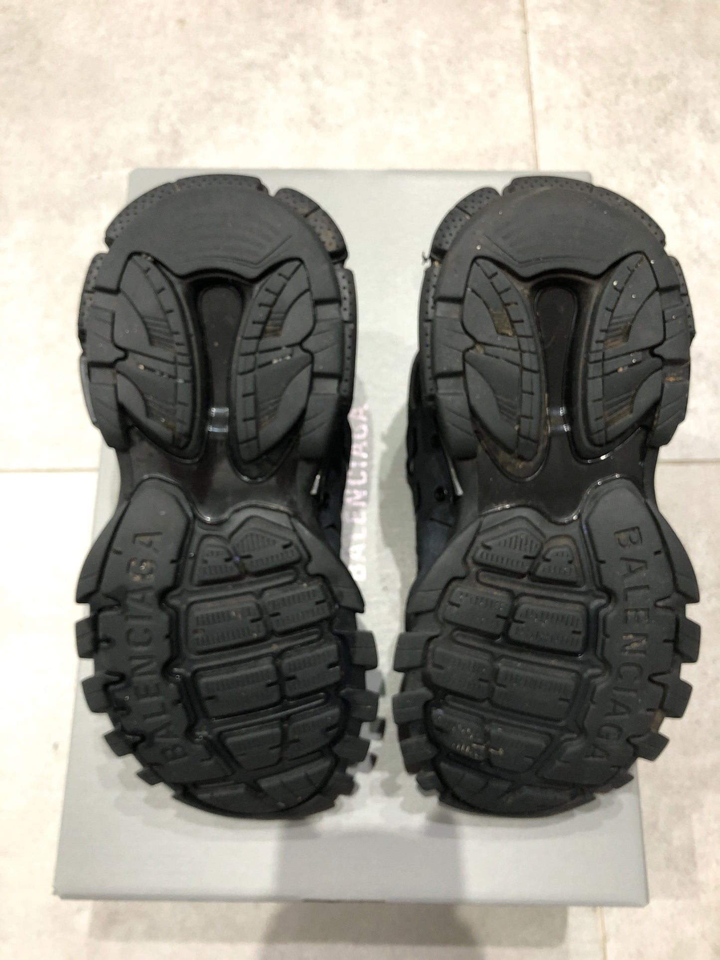Balenciaga Track allblack