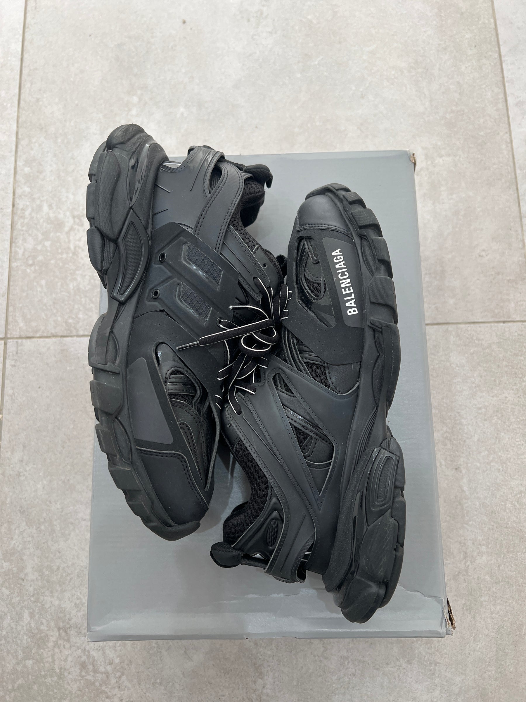 Balenciaga Track Black