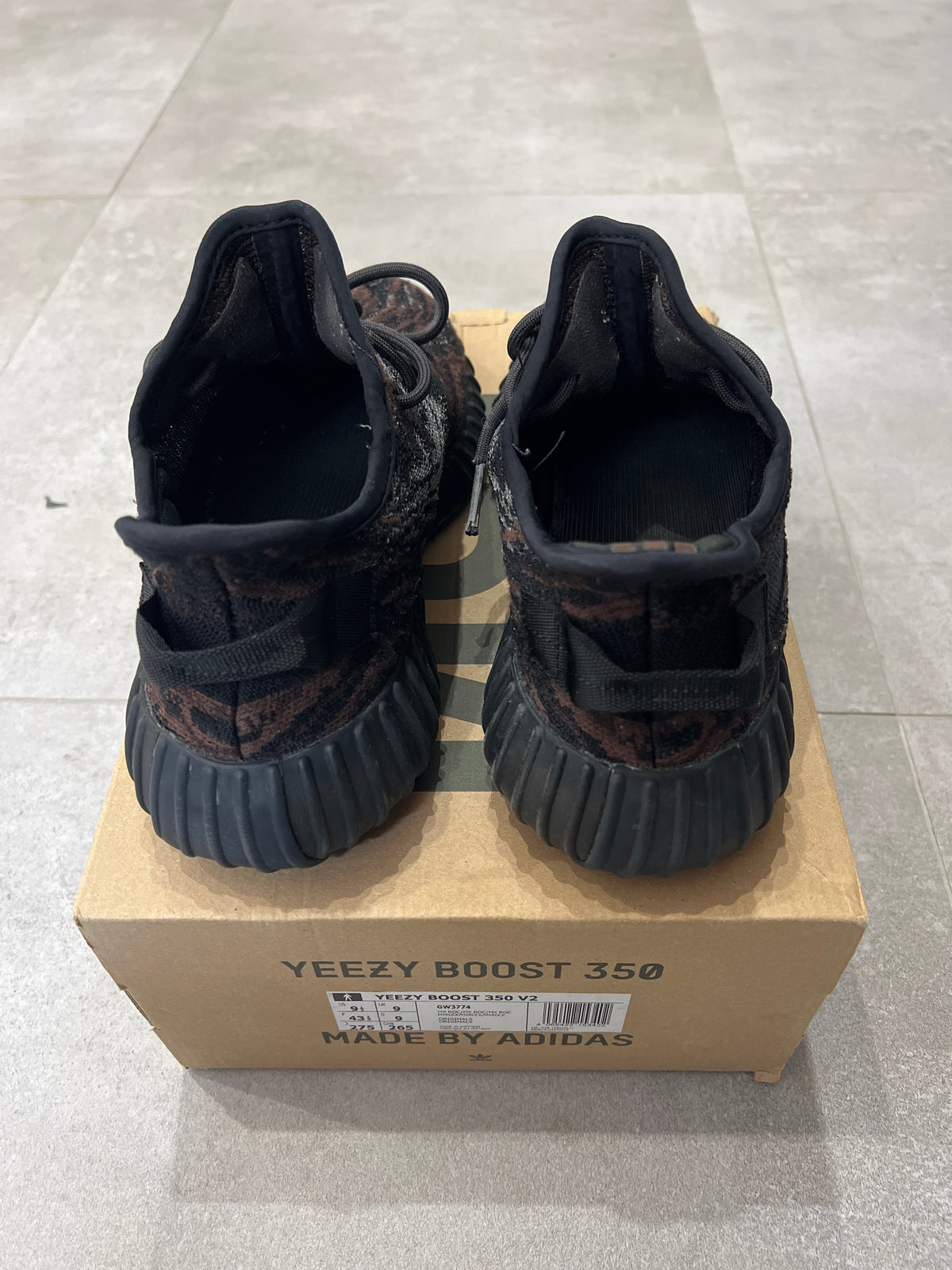 Yeezy 350v2 Mx Rock