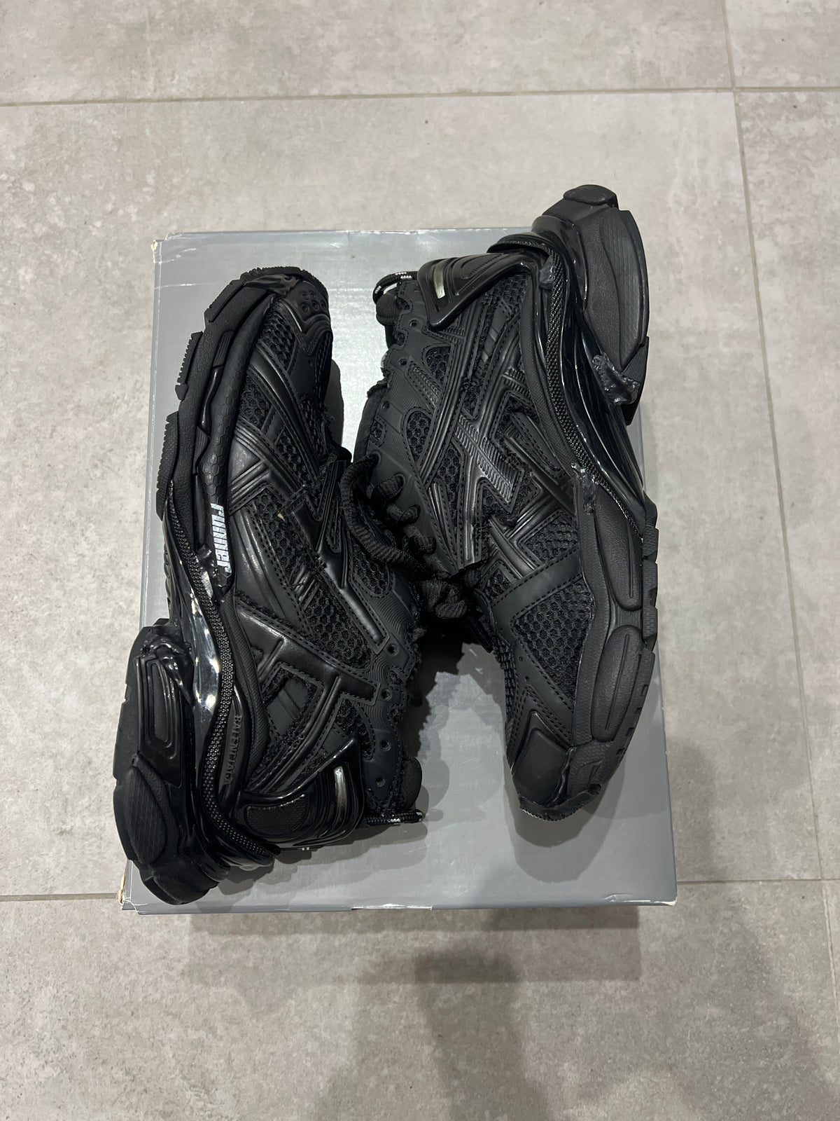 Balenciaga Runner Black