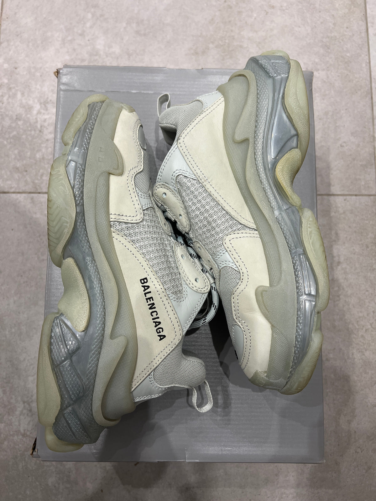 Balenciaga 3S Grey