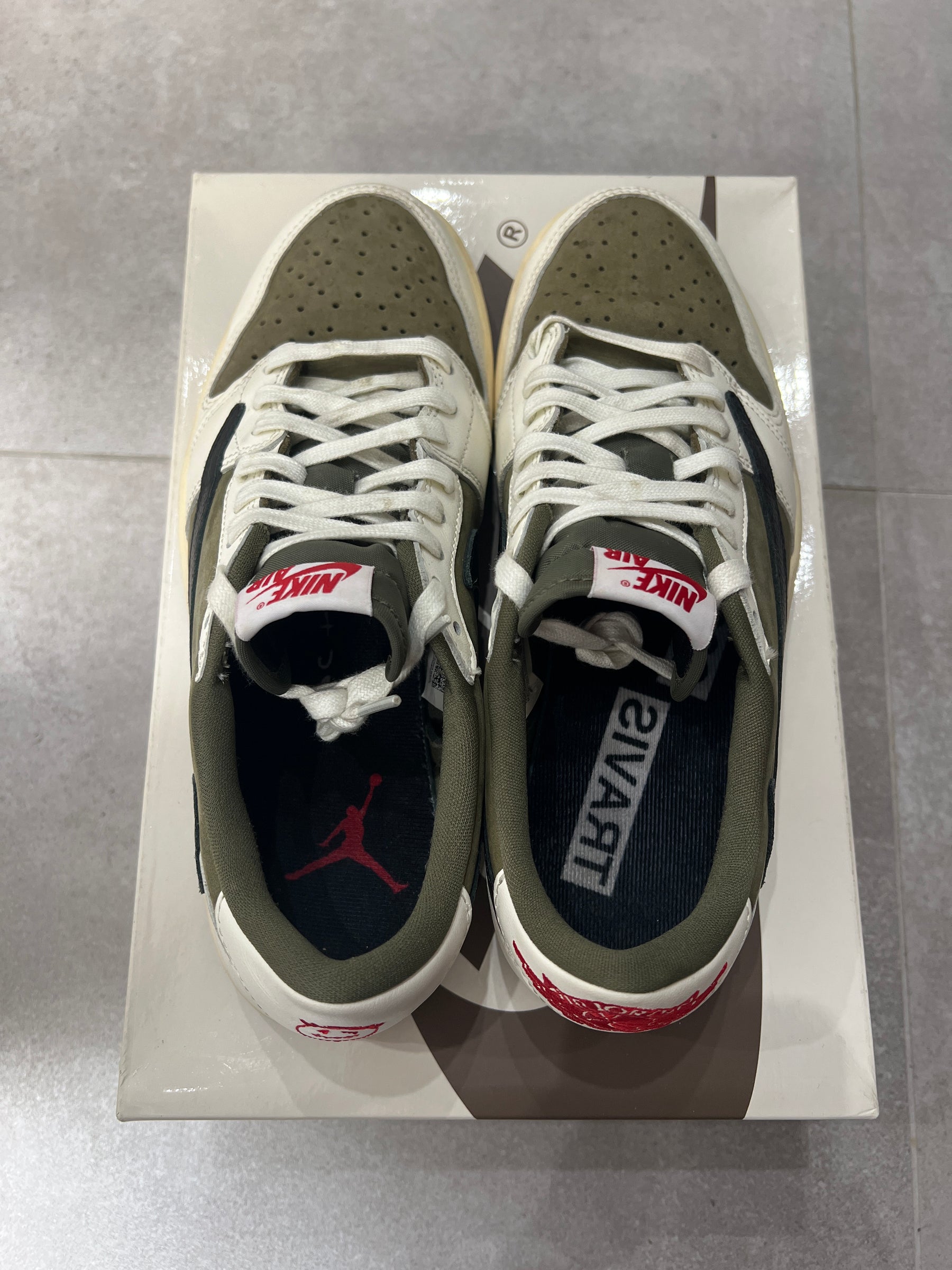 Jordan 1 Low x Travis Scott Medium Olive