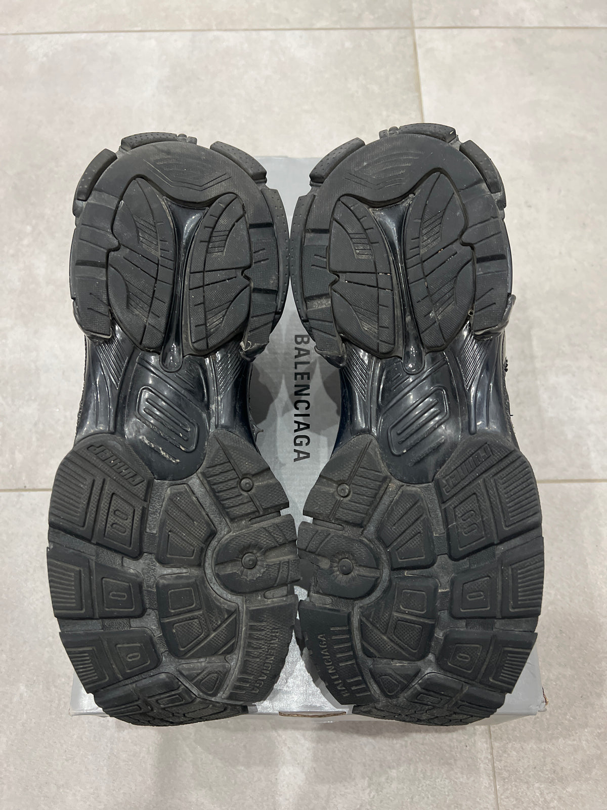 Balenciaga Runner Black