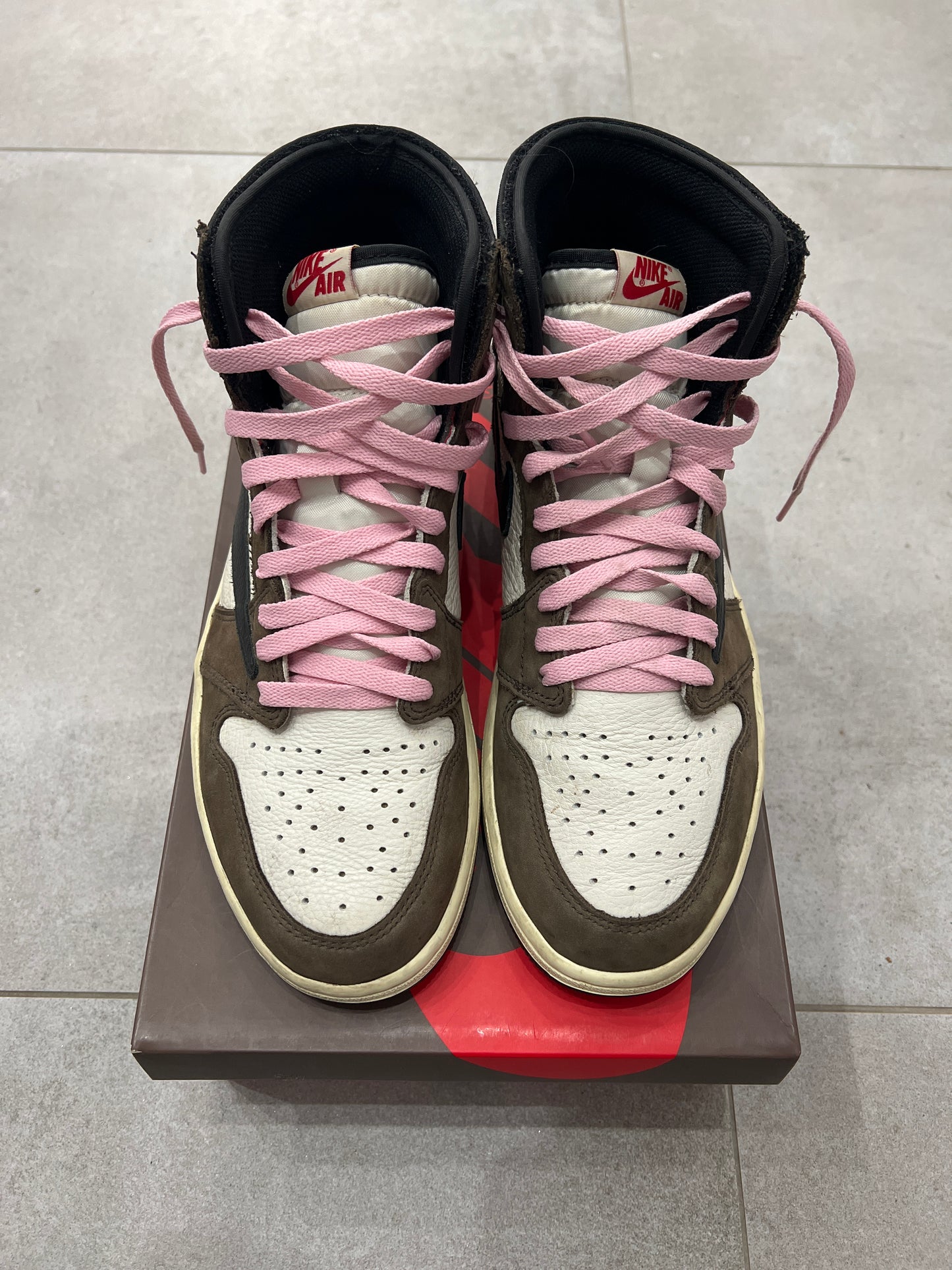 Jordan 1 High x Travis Scott OG Dark Mocha