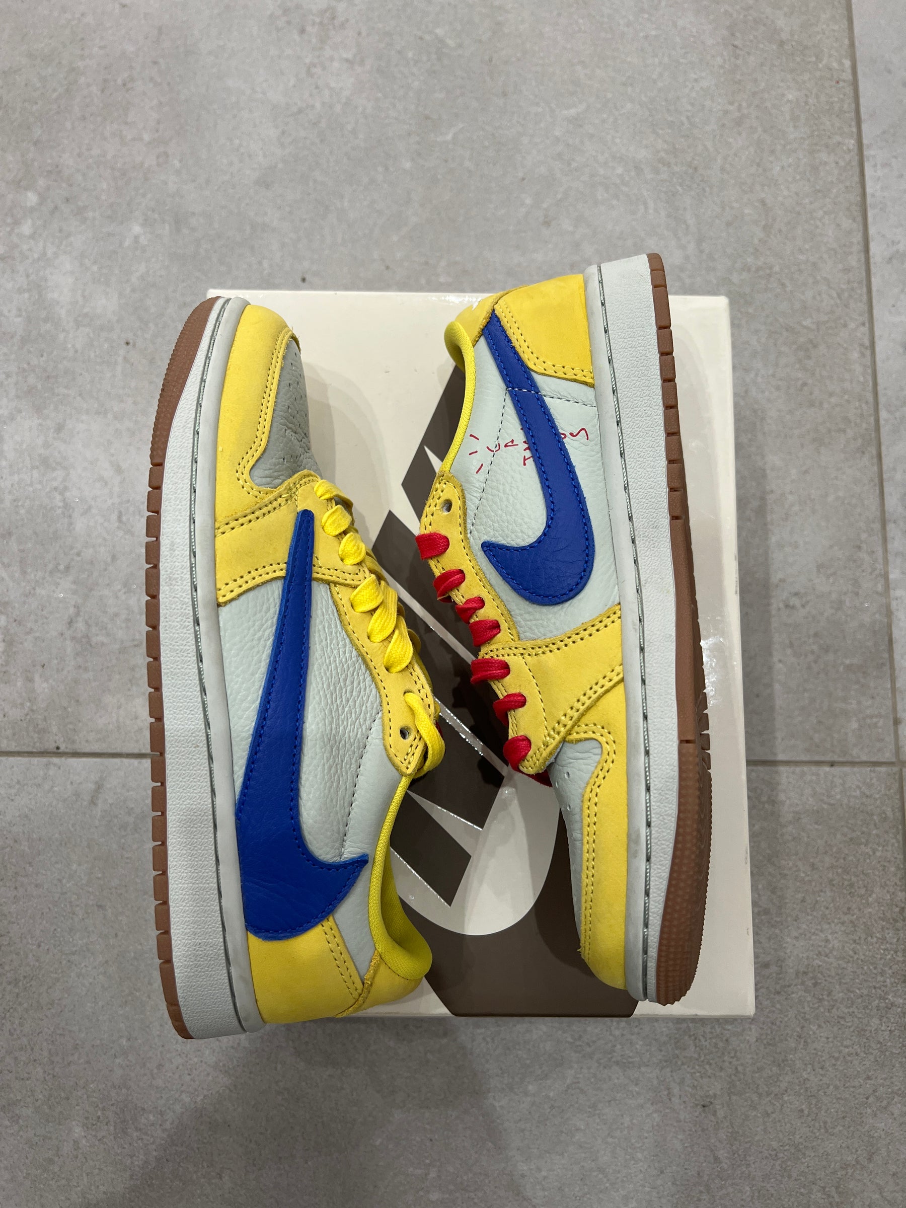 Air Jordan 1 Low x Travis Scott „Canary”