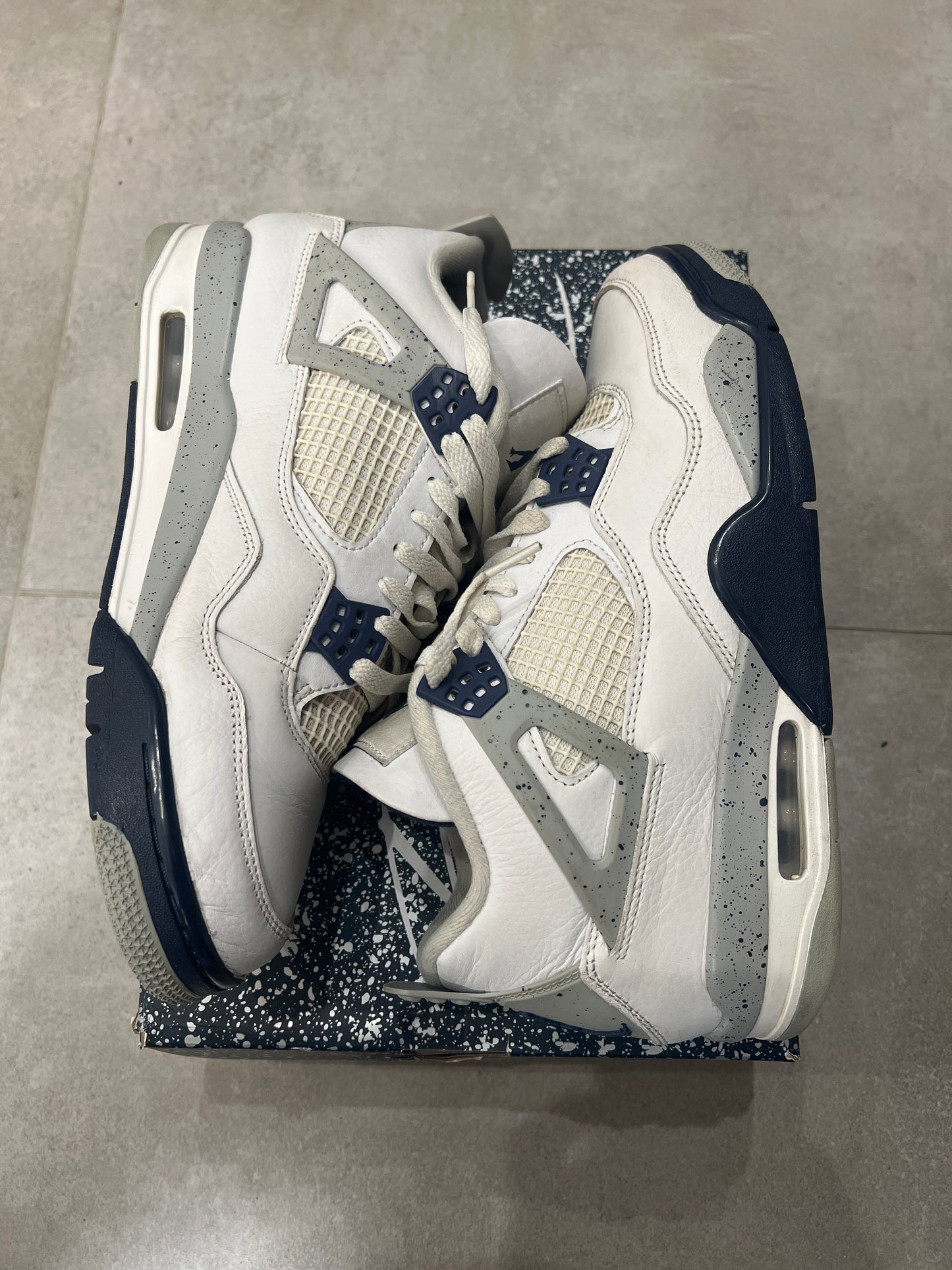 Jordan 4 midnight navy