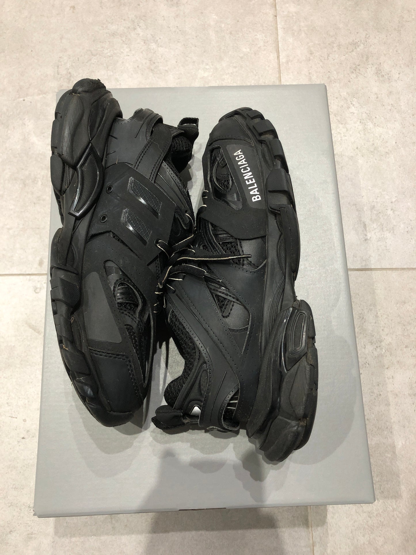 Balenciaga Track allblack