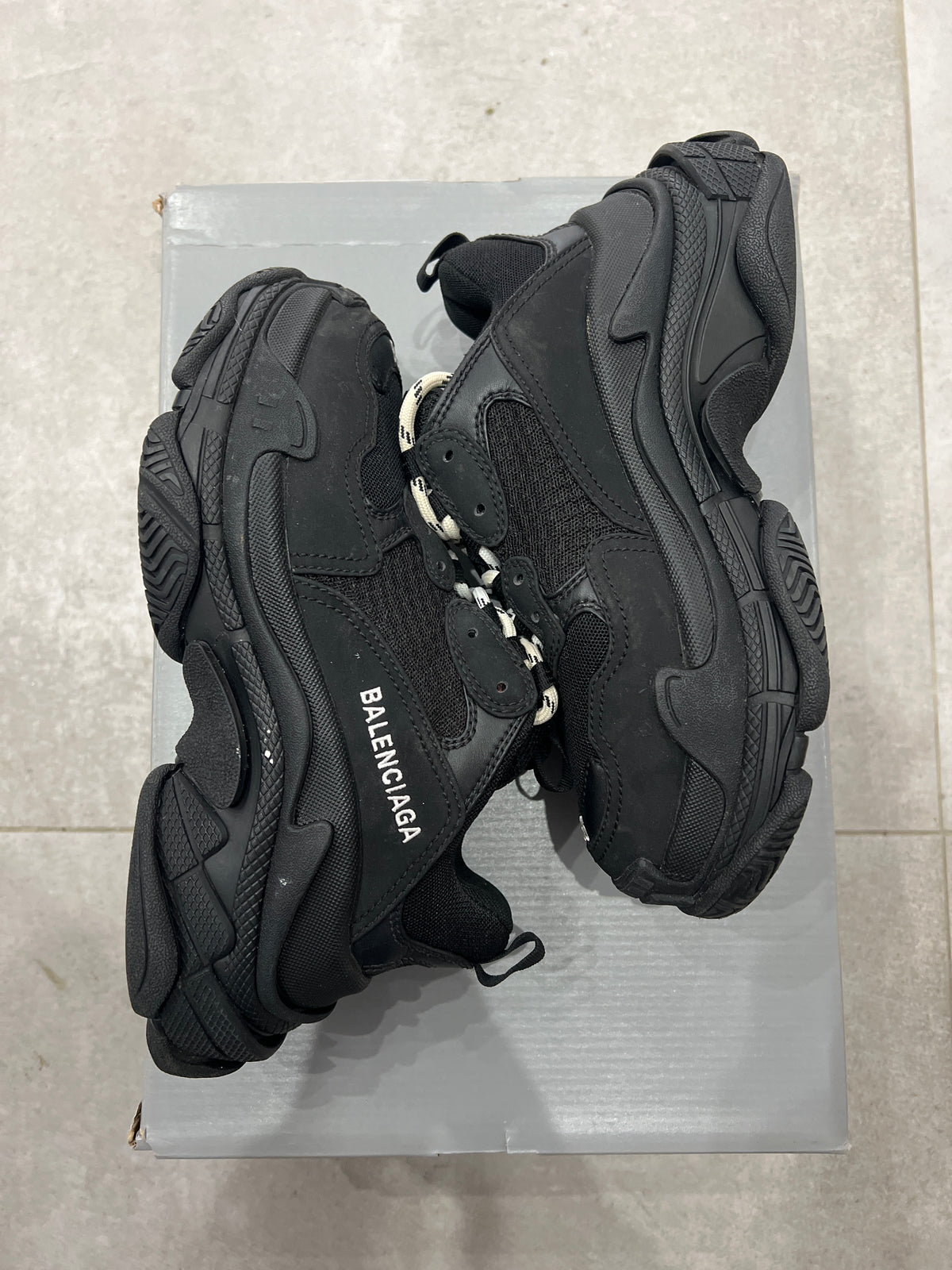 Balenciaga 3S Black