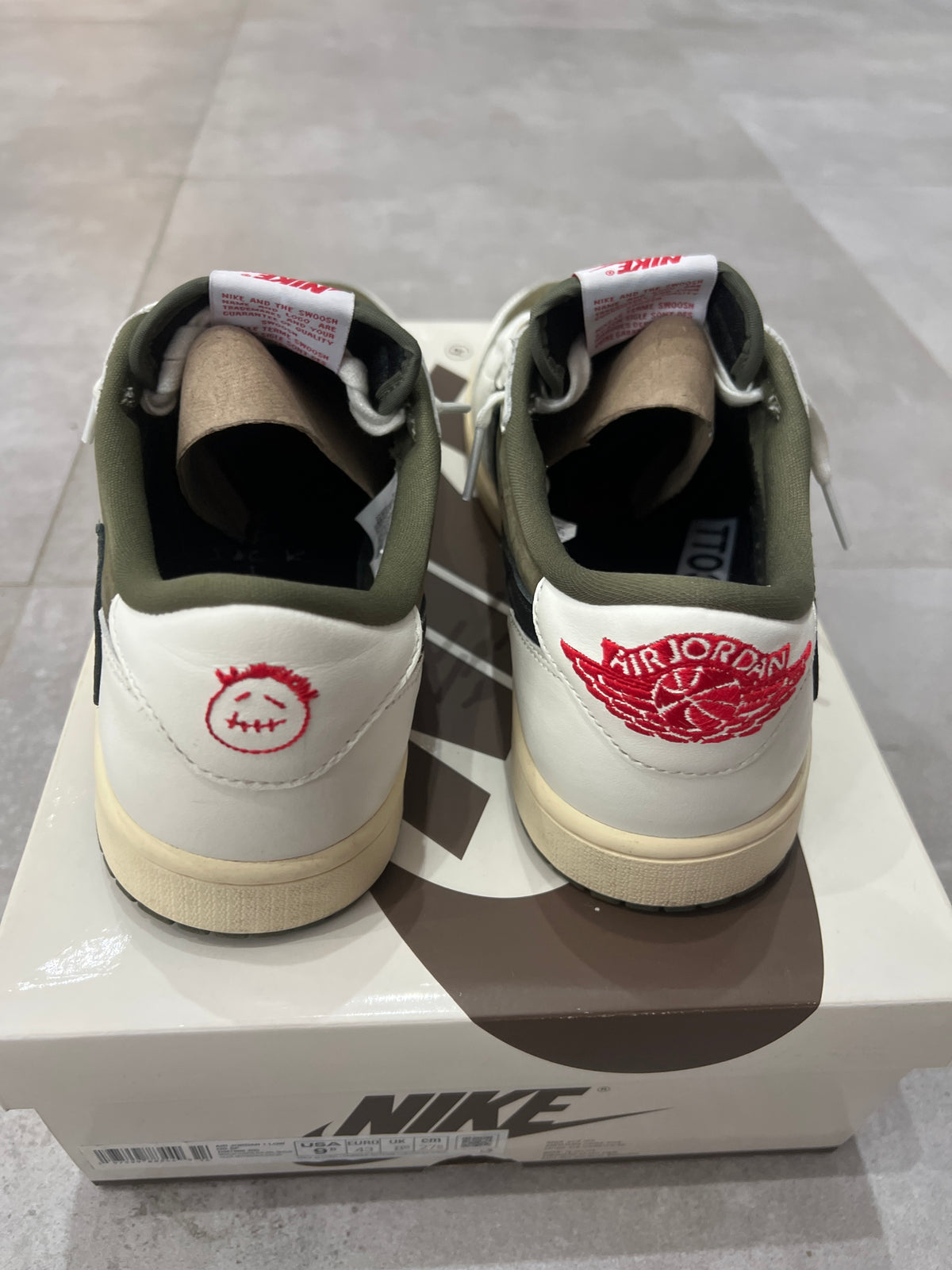Air Jordan 1 Low x Travis Scott Medium Olive