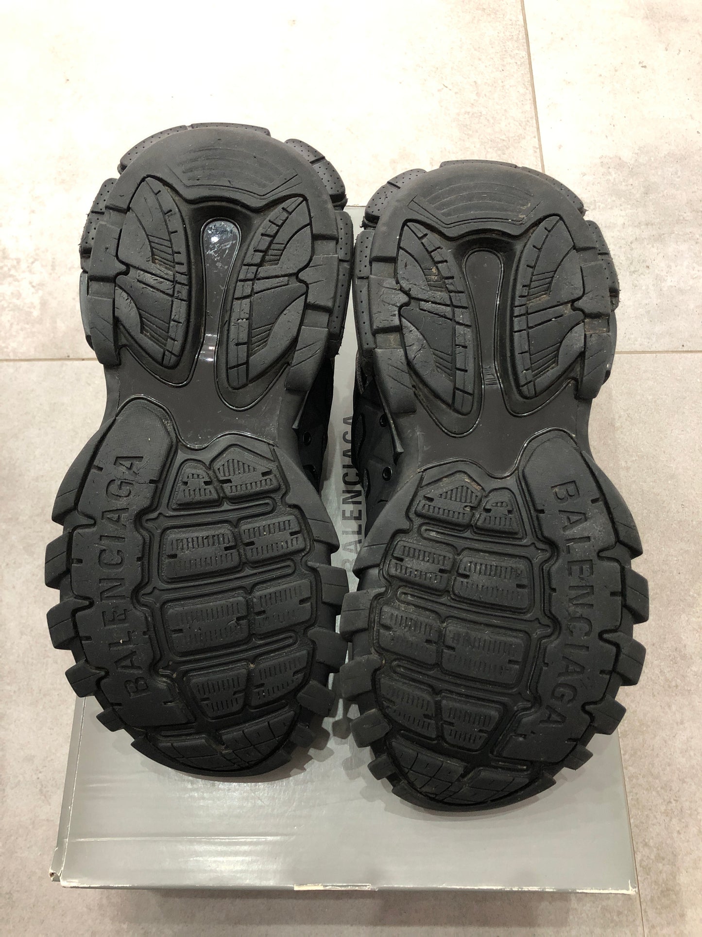 Balenciaga Track Black