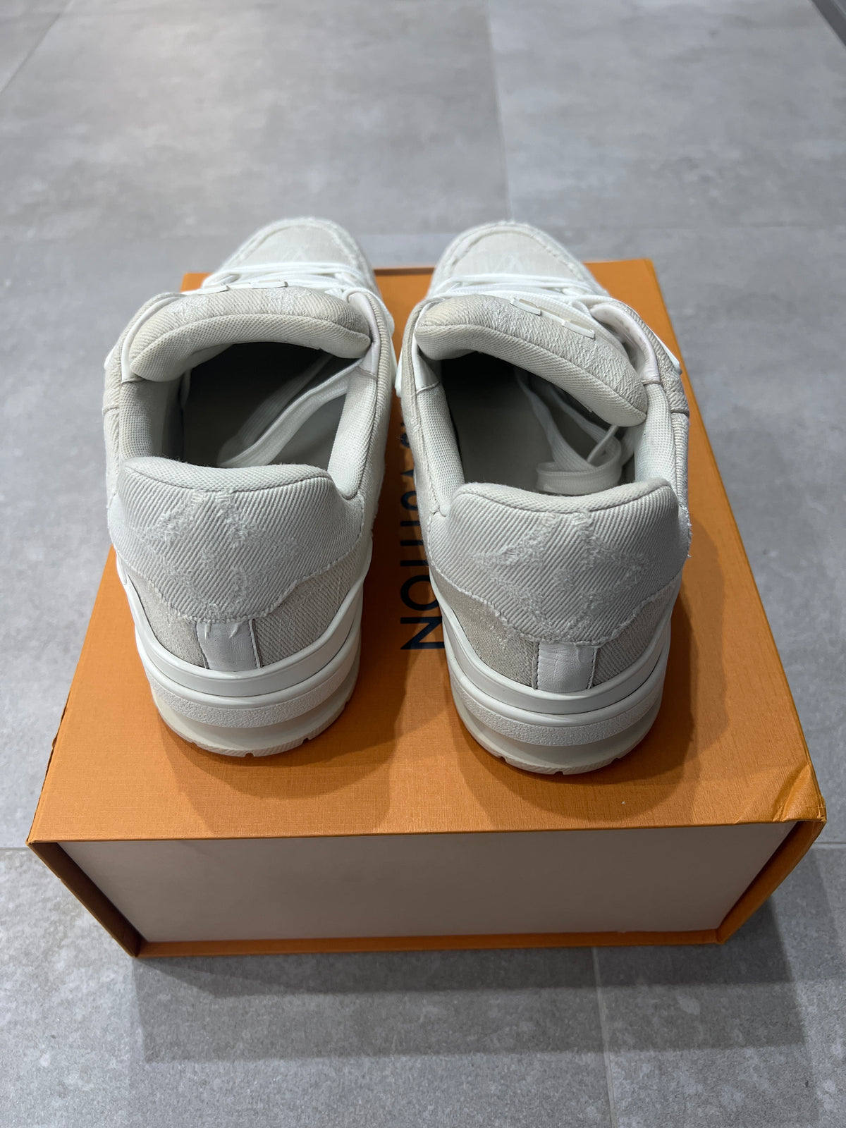 Louis Vuitton White Beige Monogram Trainer