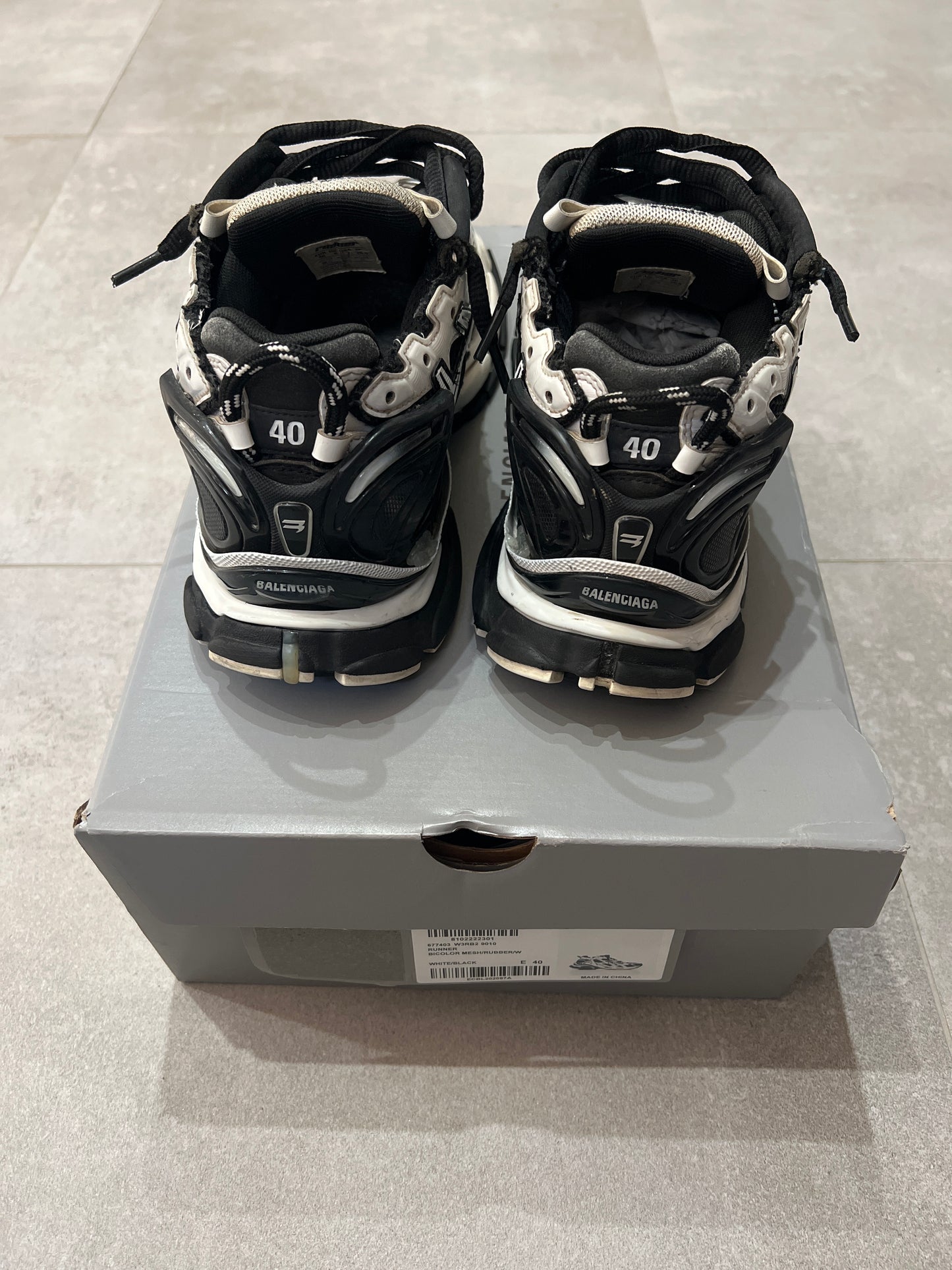 Balenciaga Runner panda