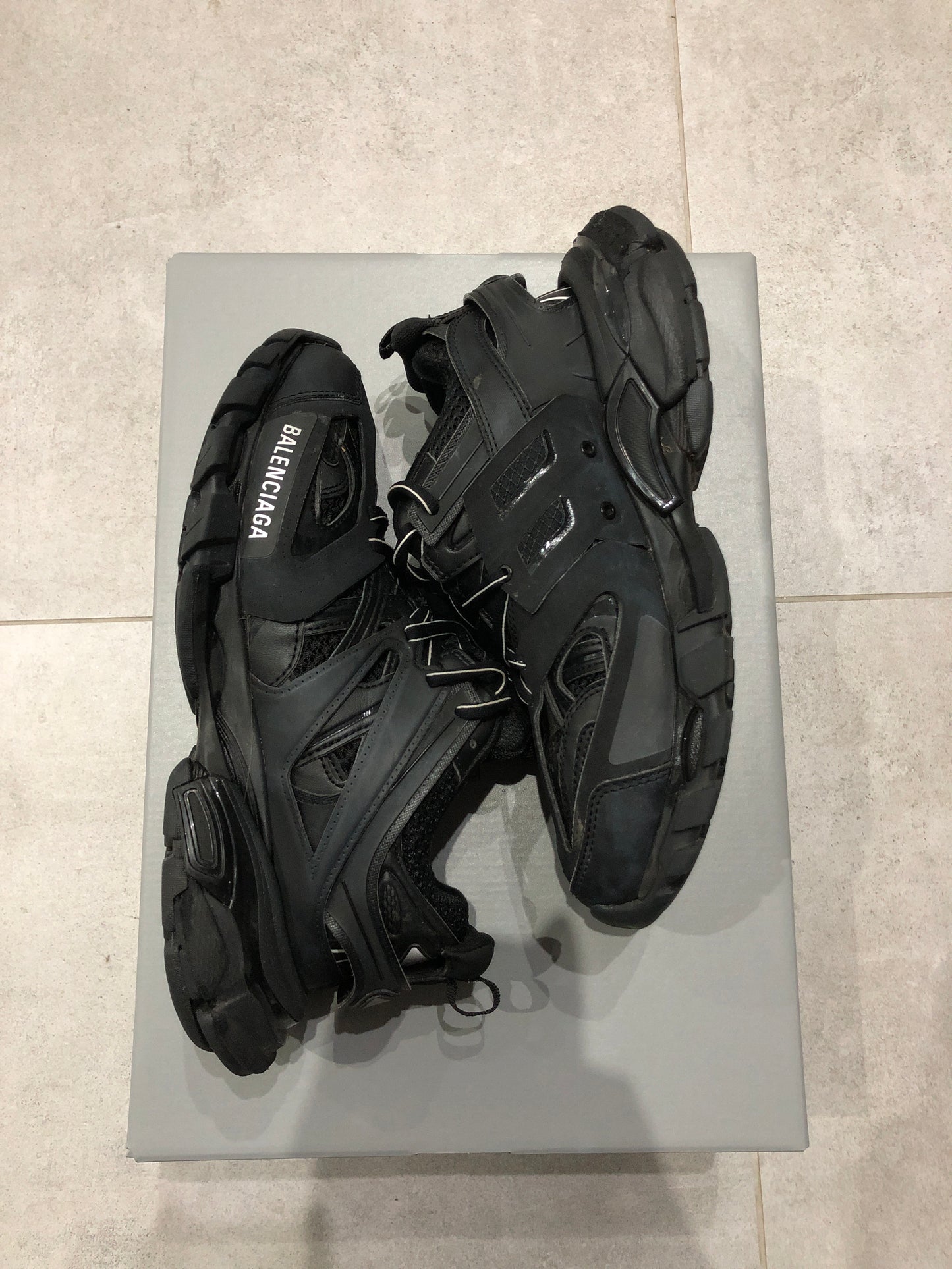 Balenciaga Track allblack