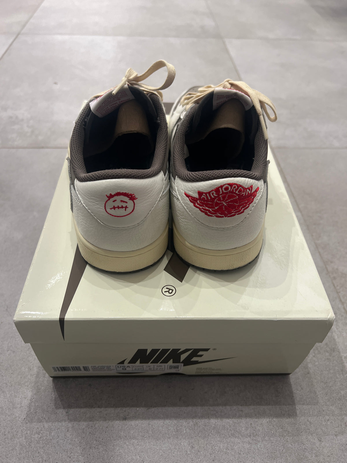 Jordan 1 Low x Travis Scott "Reverse Mocha"