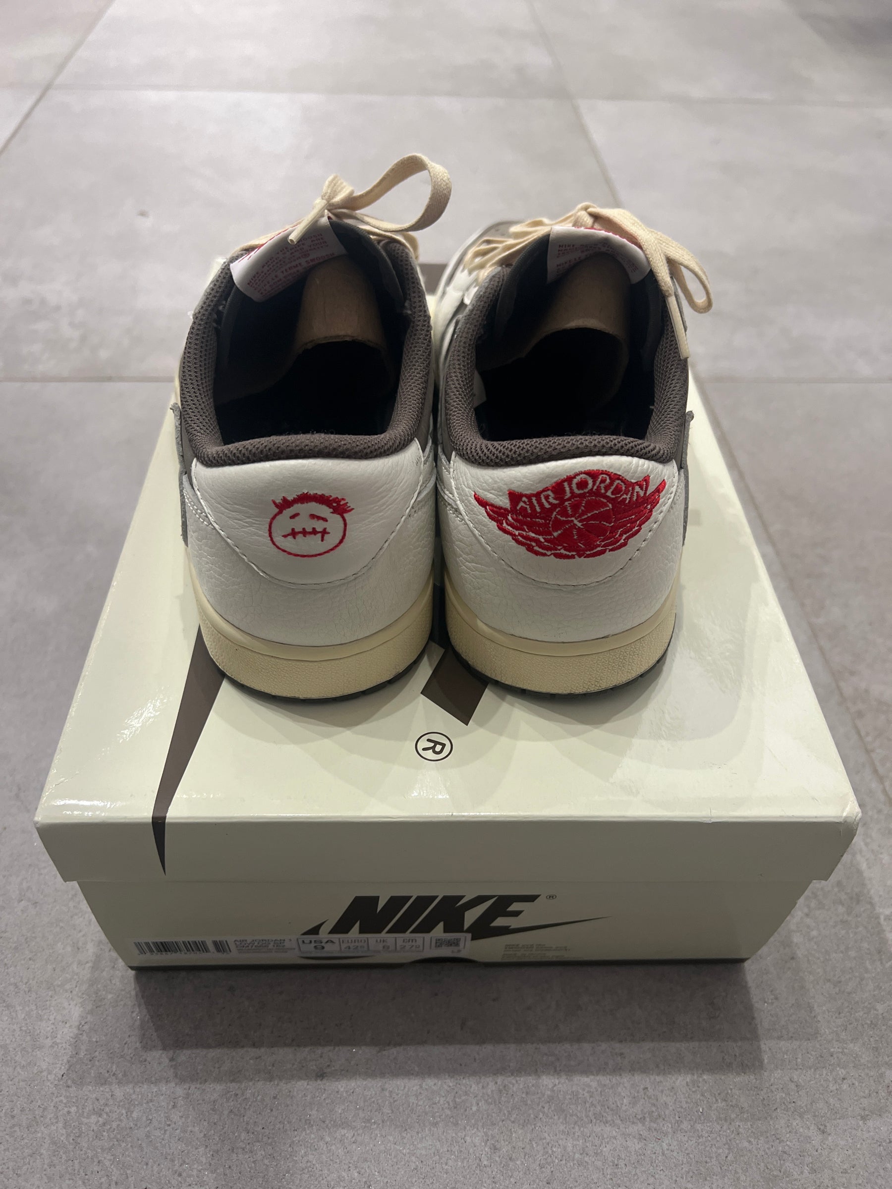 Jordan 1 Low x Travis Scott "Reverse Mocha"