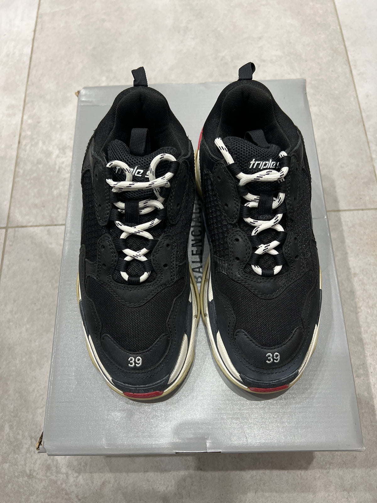 Balenciaga 3S Bred