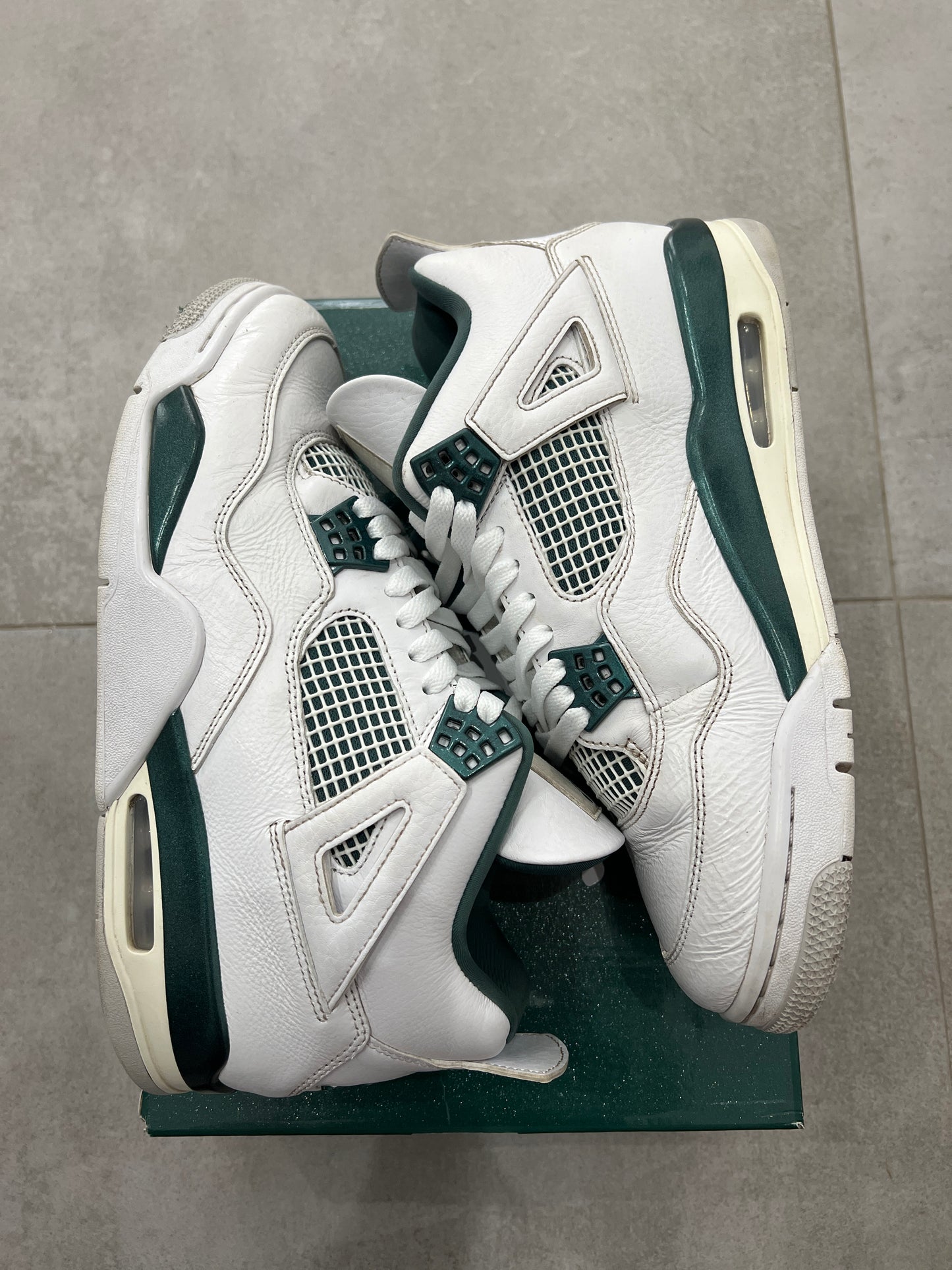Jordan 4 Oxidized Green
