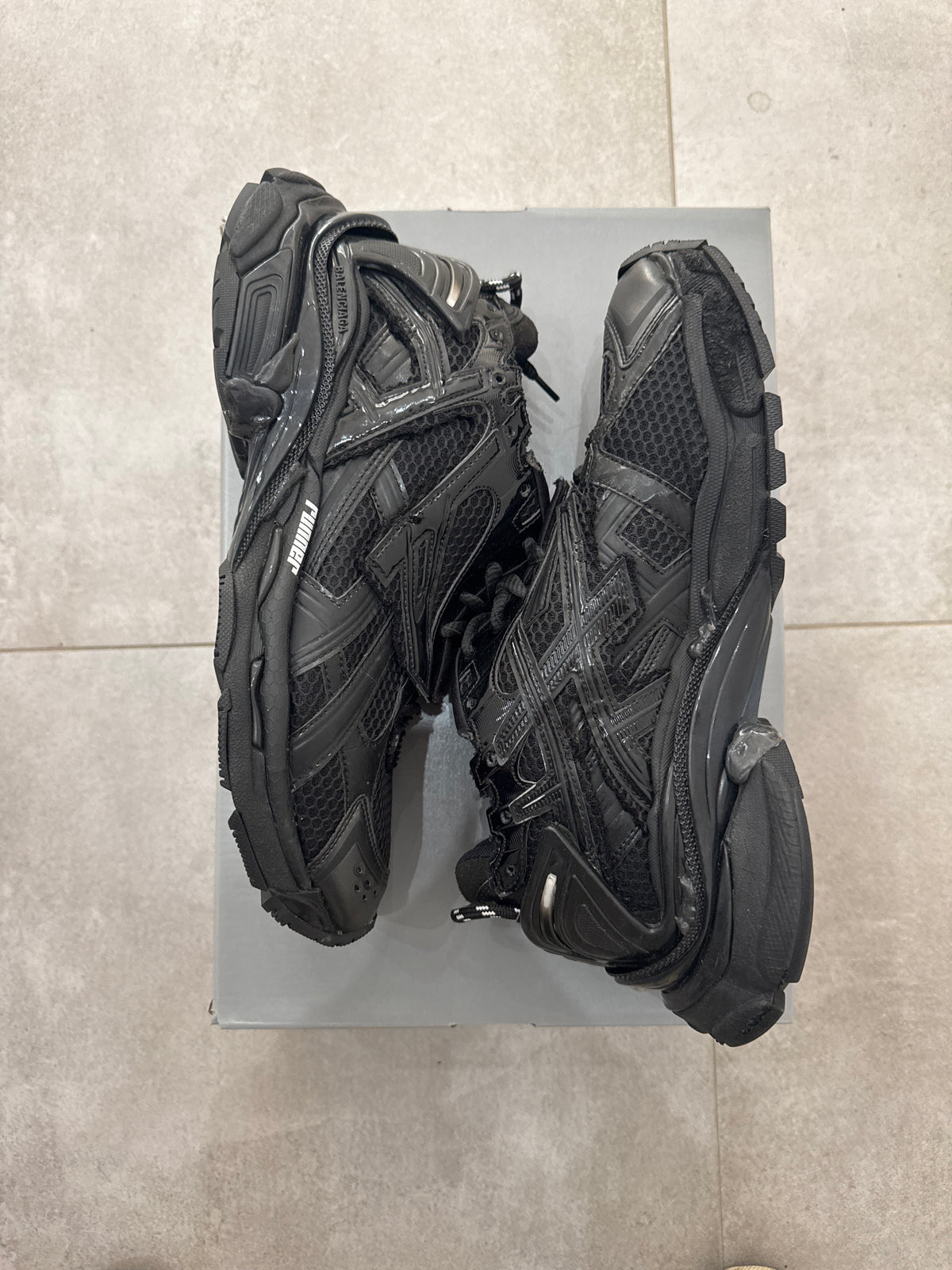 Balenciaga Runner Black