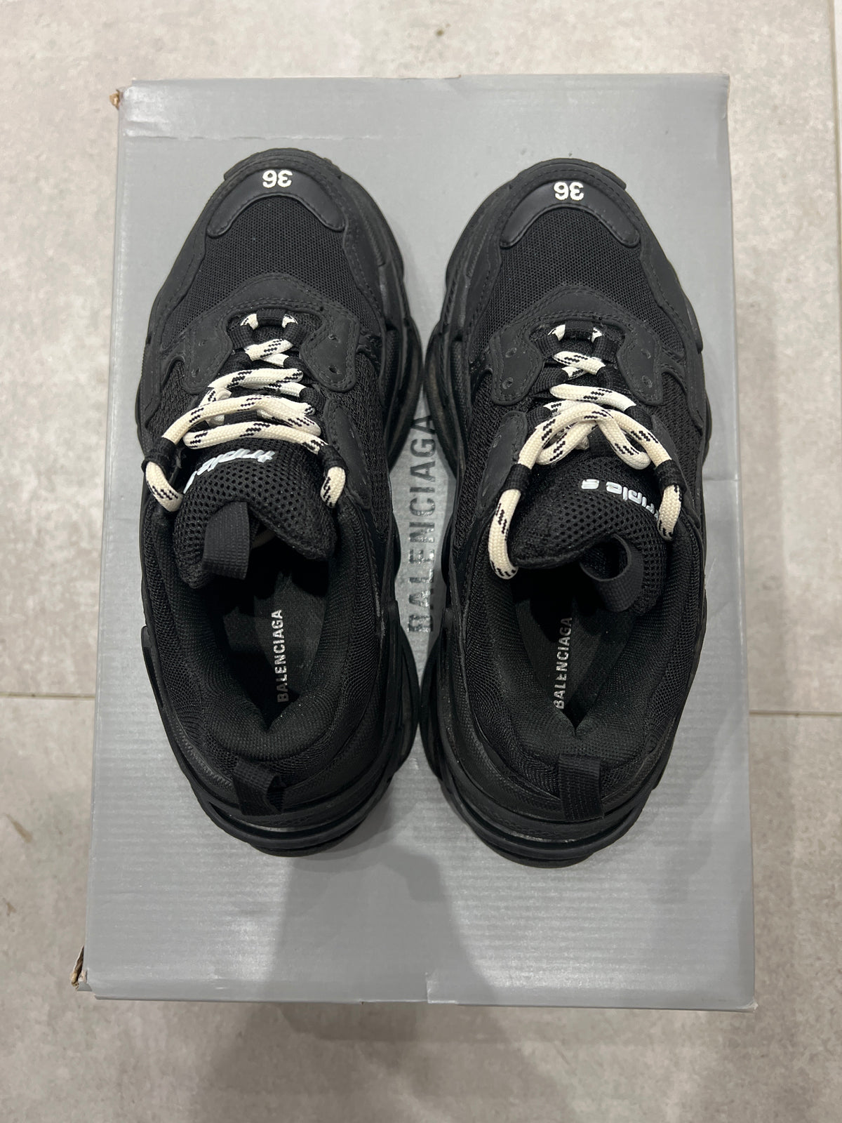 Balenciaga Triple S/3S Black