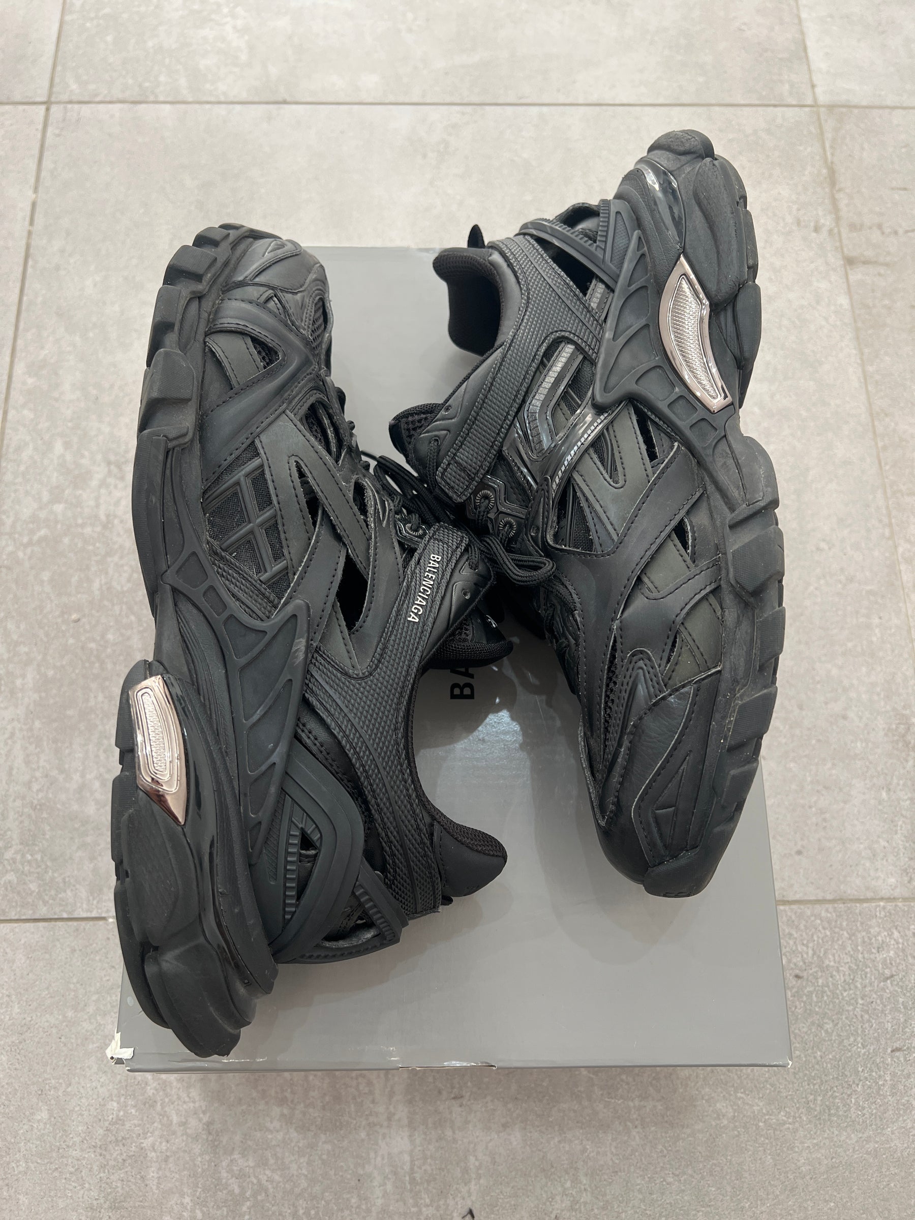 Balenciaga Track2 Black