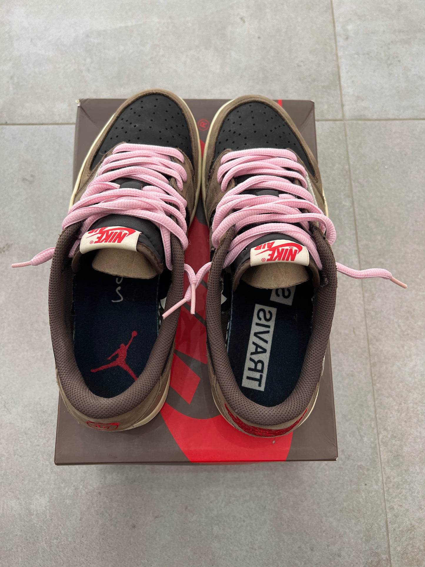 Jordan 1 Low x Travis Scott Mocha