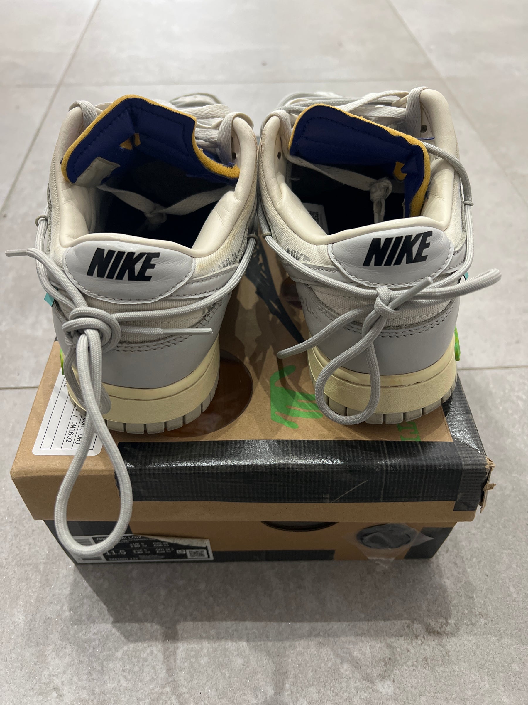 Dunk x off-white lot23