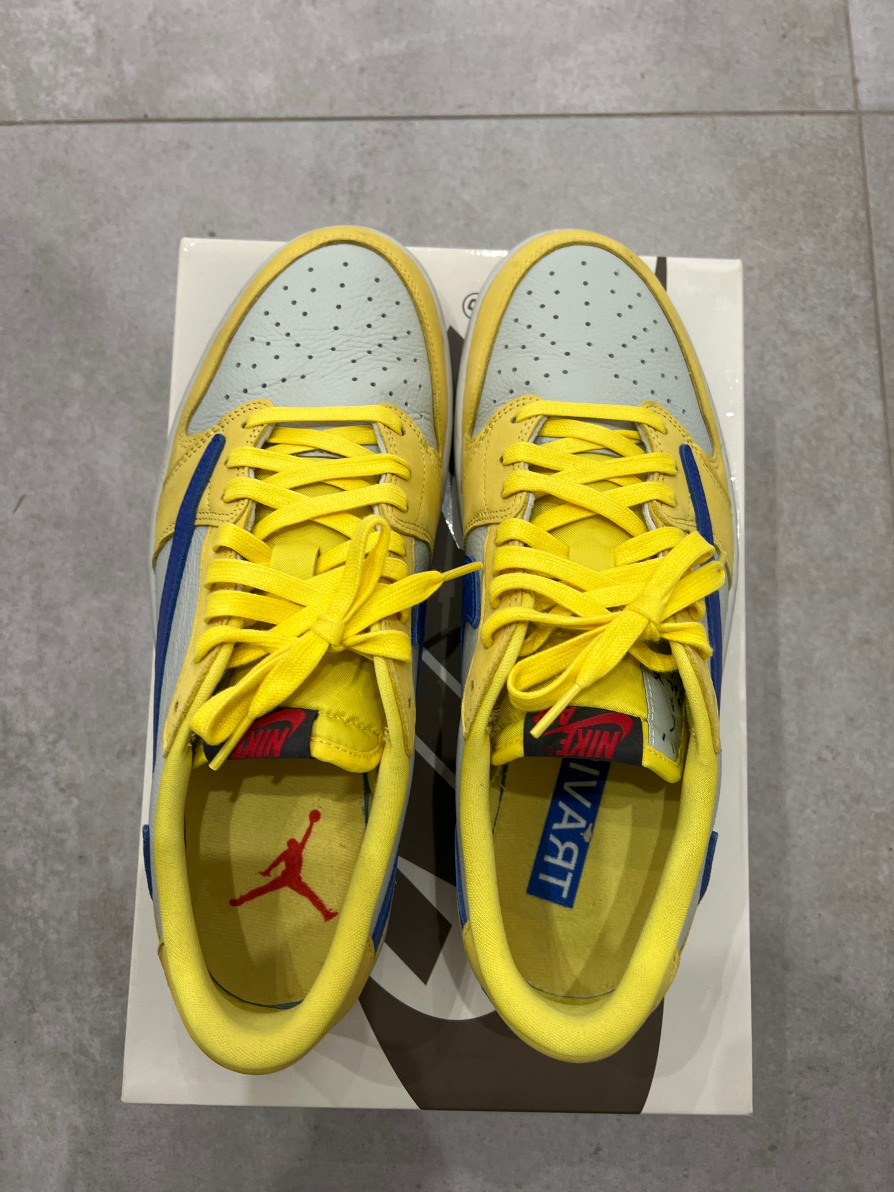 Jordan 1 Low x Travis Scott Canary