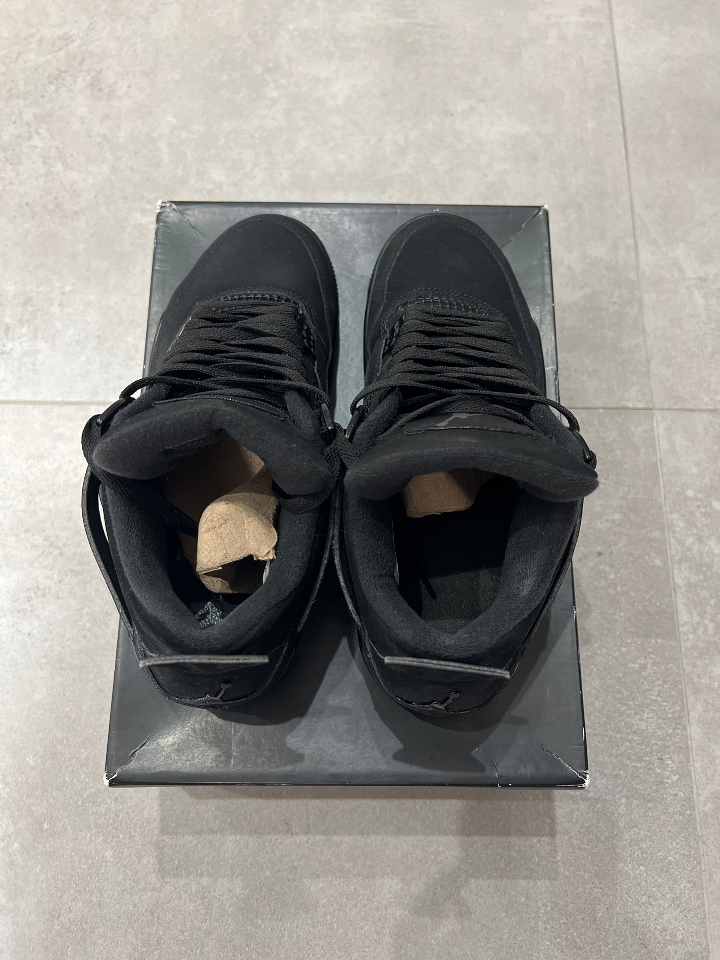 Jordan 4 Black Cat