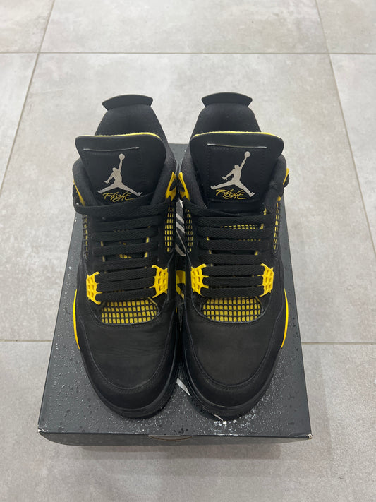 Jordan 4 Thunder