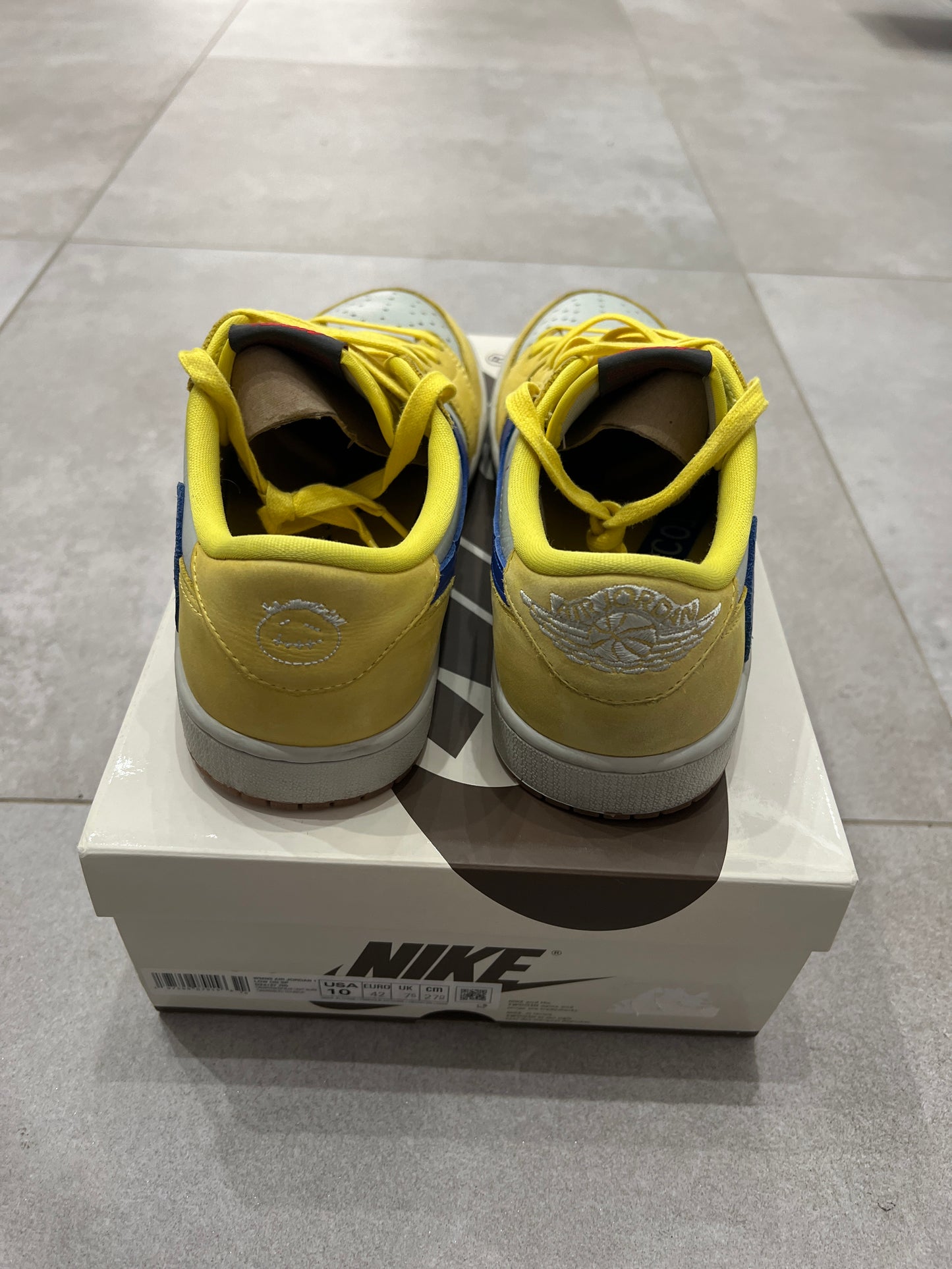 Jordan 1 Low x Travis Scott Canary