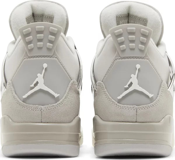Air Jordan 4 Frozen Moments