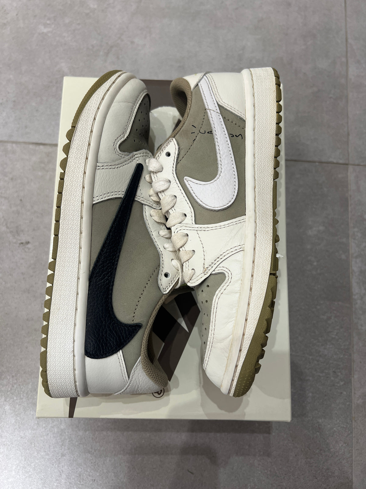 Jordan 1 Low Golf x Travis Scott Neutral Olive