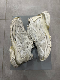 Balenciaga Runner Diamond Logo