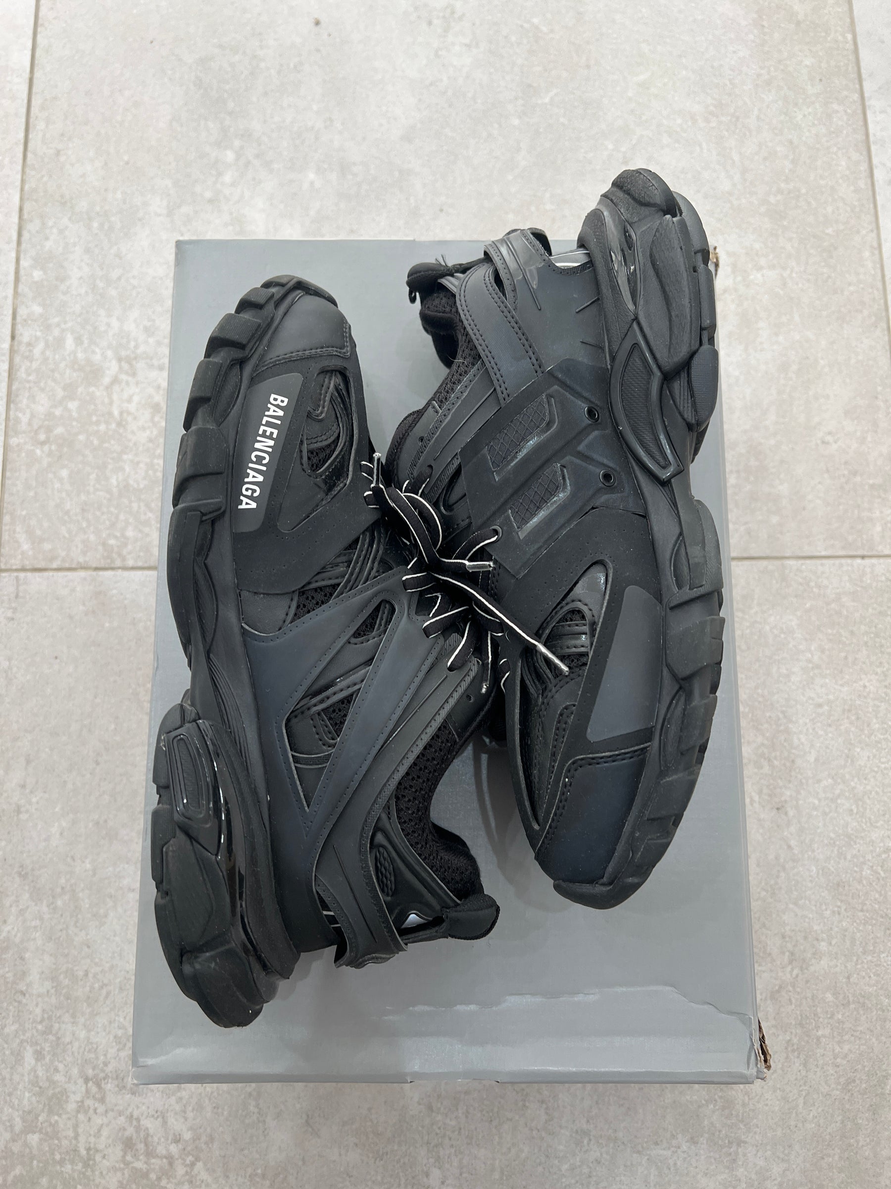 Balenciaga Track Black