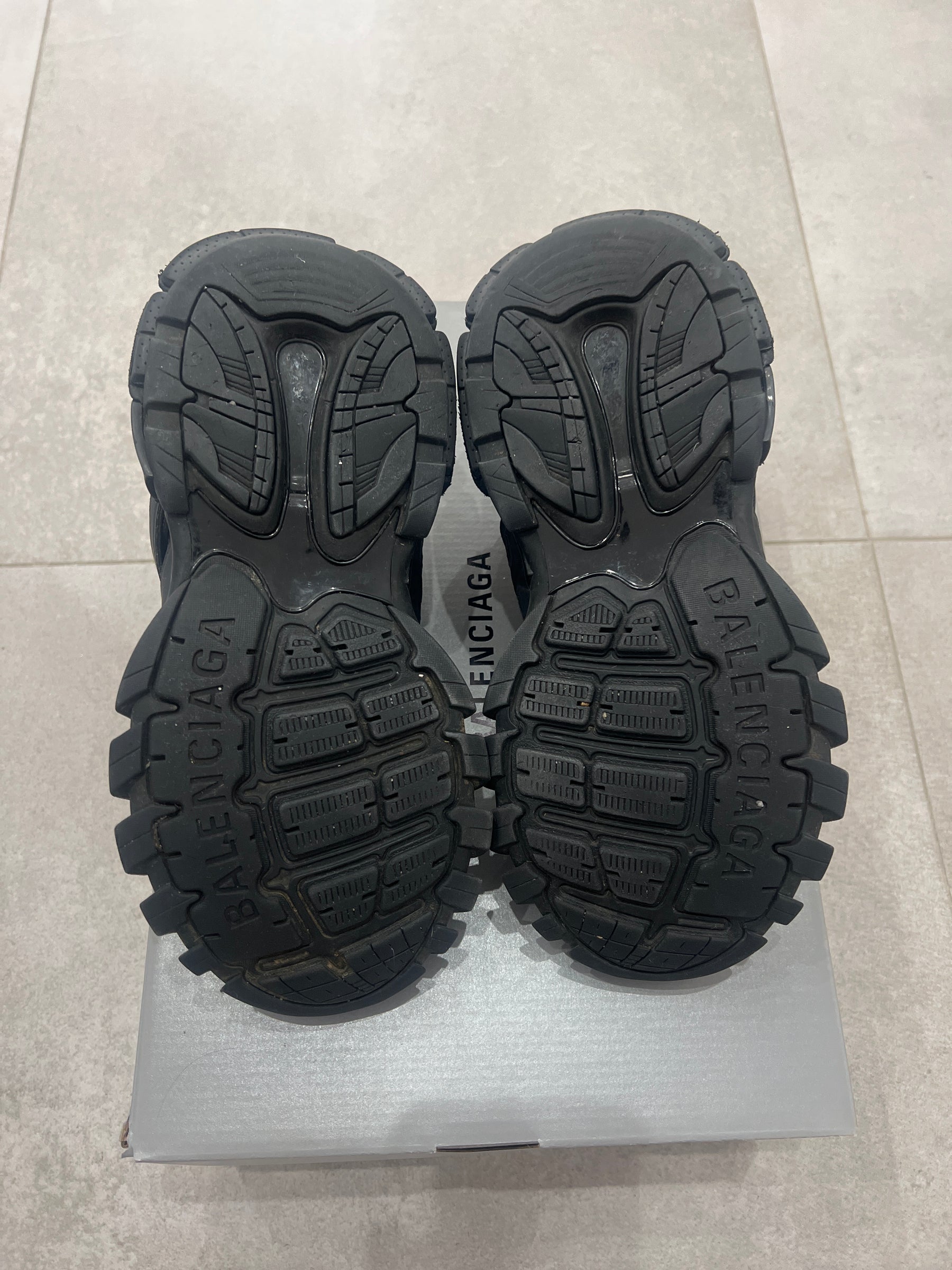 Balenciaga Track Black