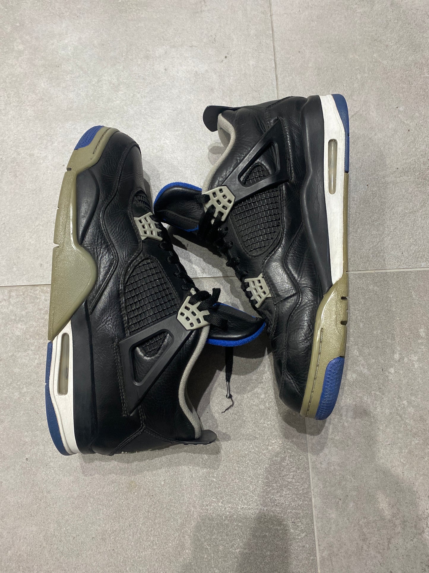 Air Jordan 4 Motorsports