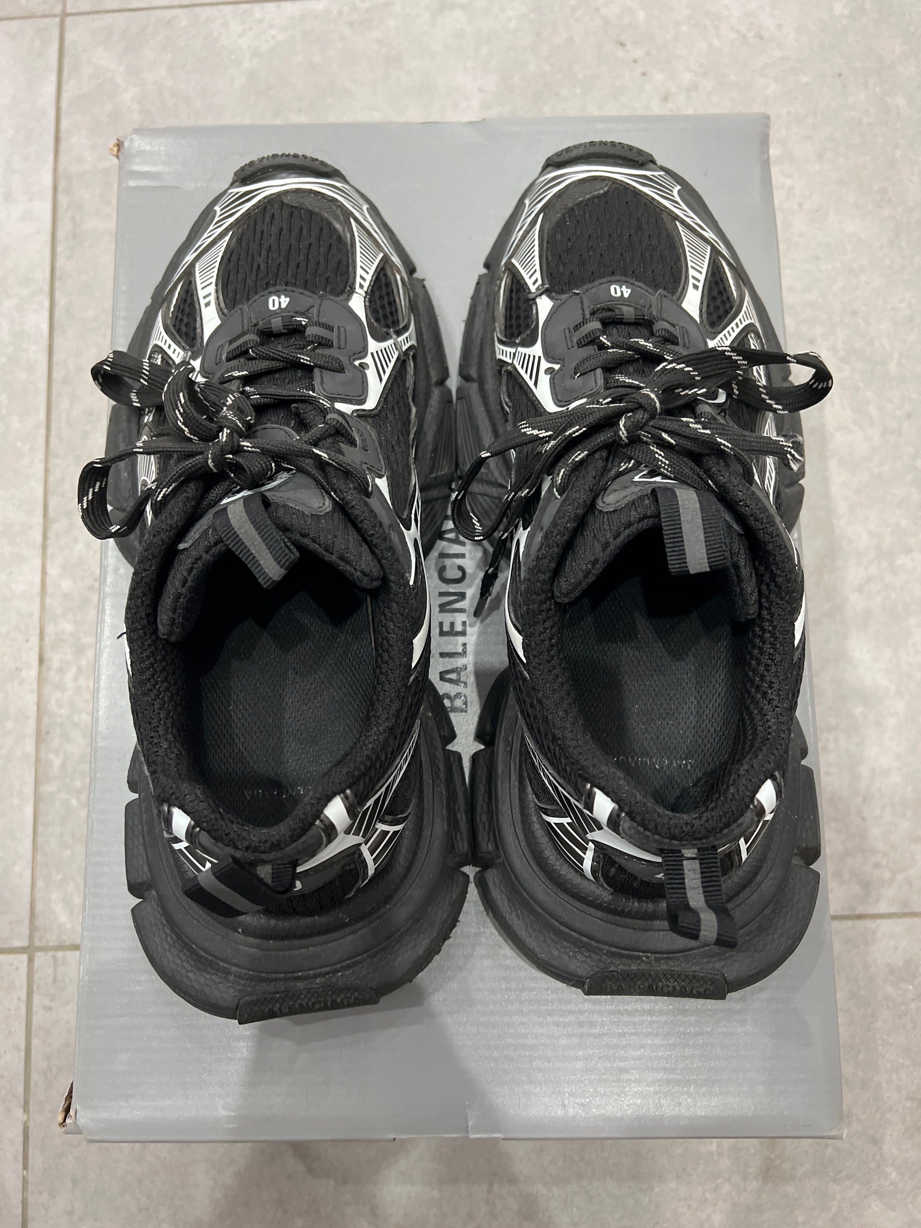 Balenciaga 3XL Black