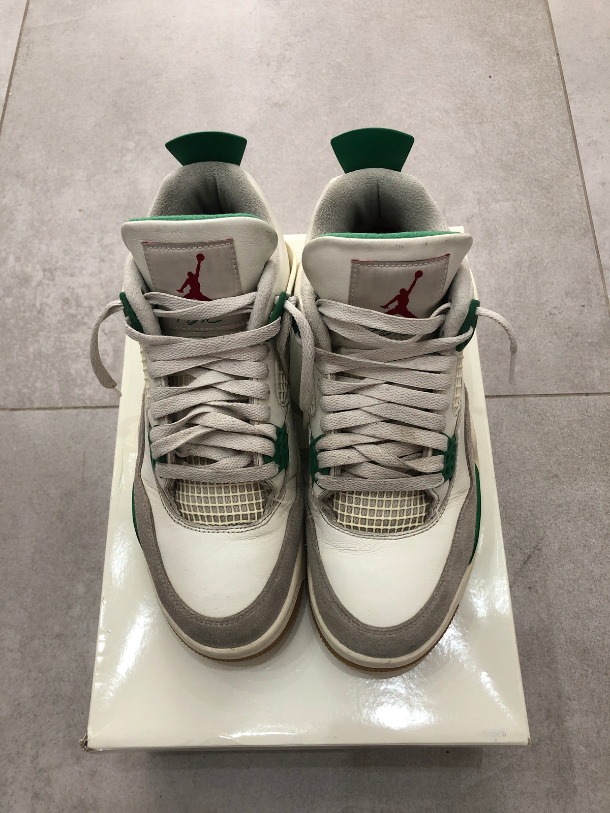 Jordan 4 SB Pine Green