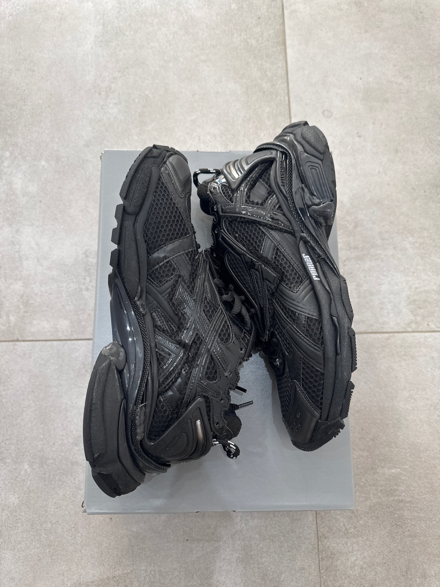 Balenciaga Runner Black