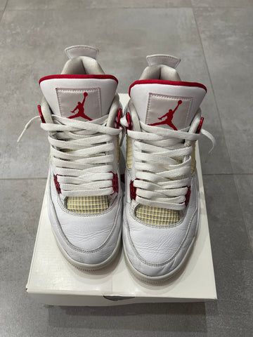 Jordan 4 Metallic Red