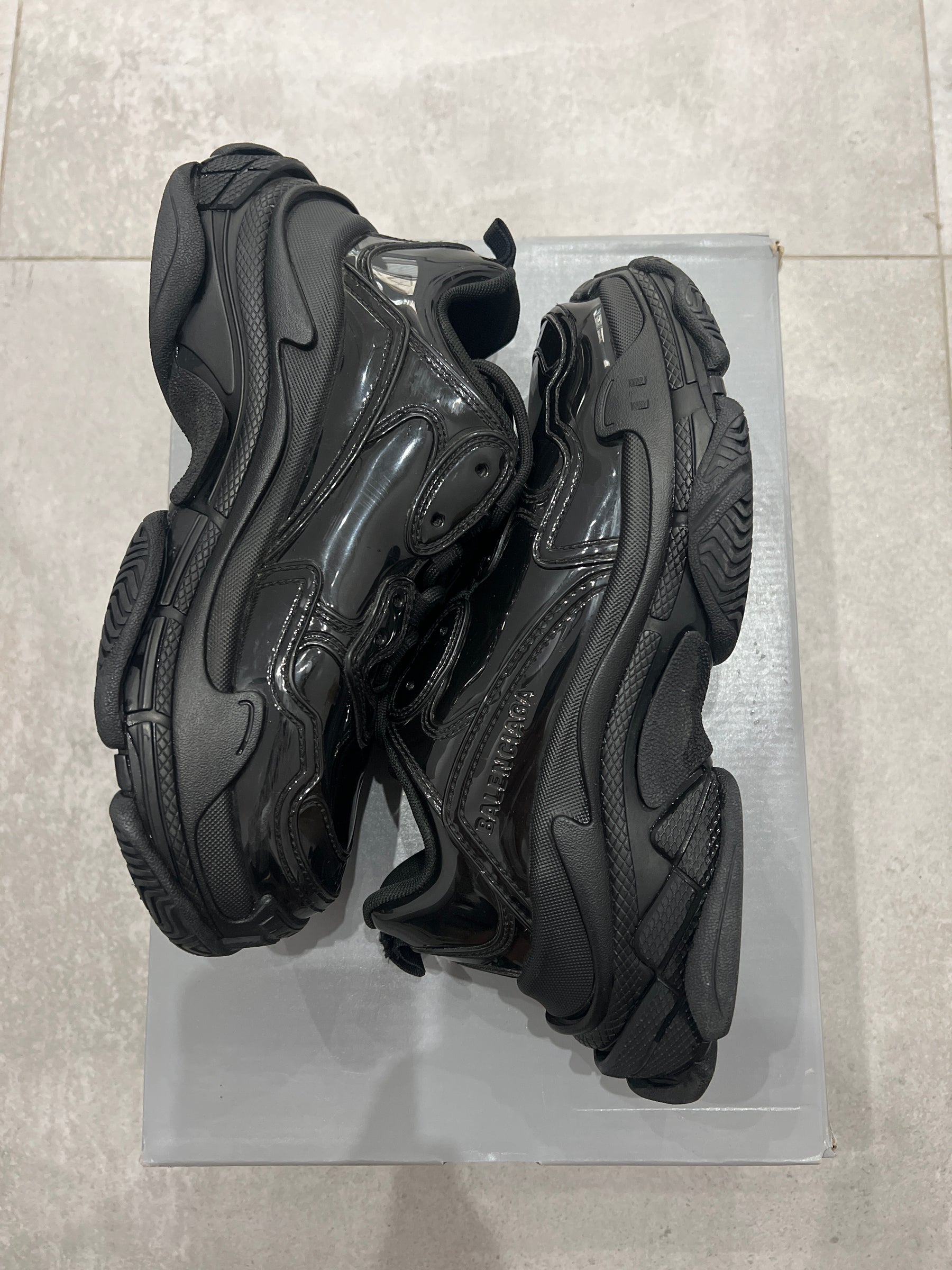 Balenciaga Triple S/3S Patent Black