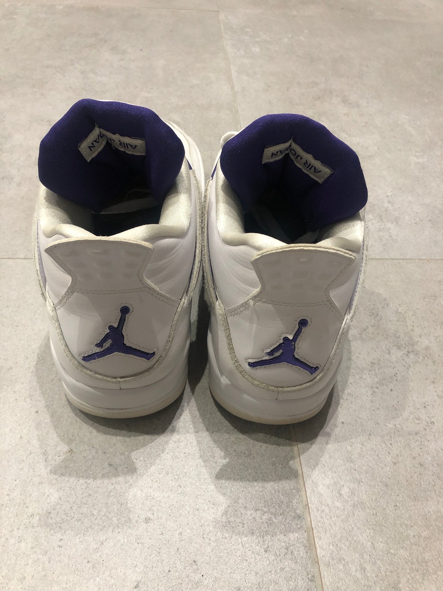 Jordan 4 Metalic Purple