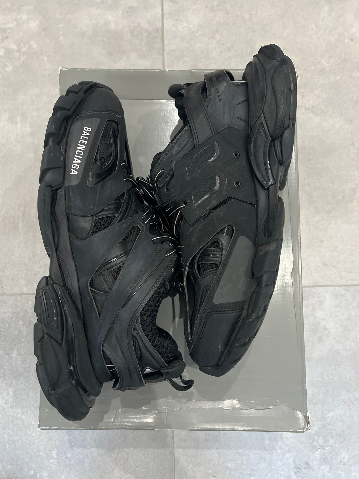 Balenciaga Track Black