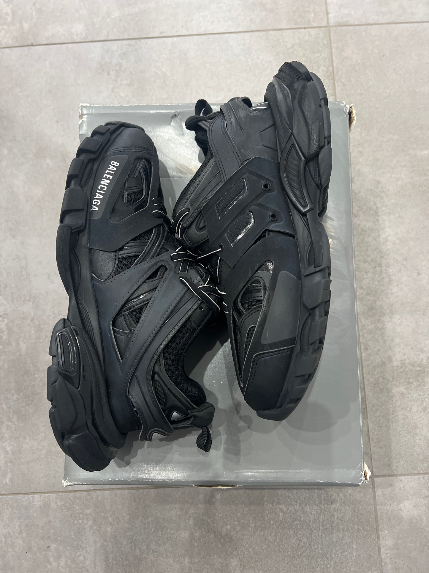 Balenciaga Track Black