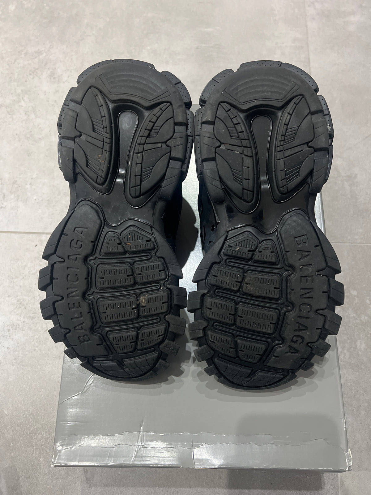 Balenciaga Track Black