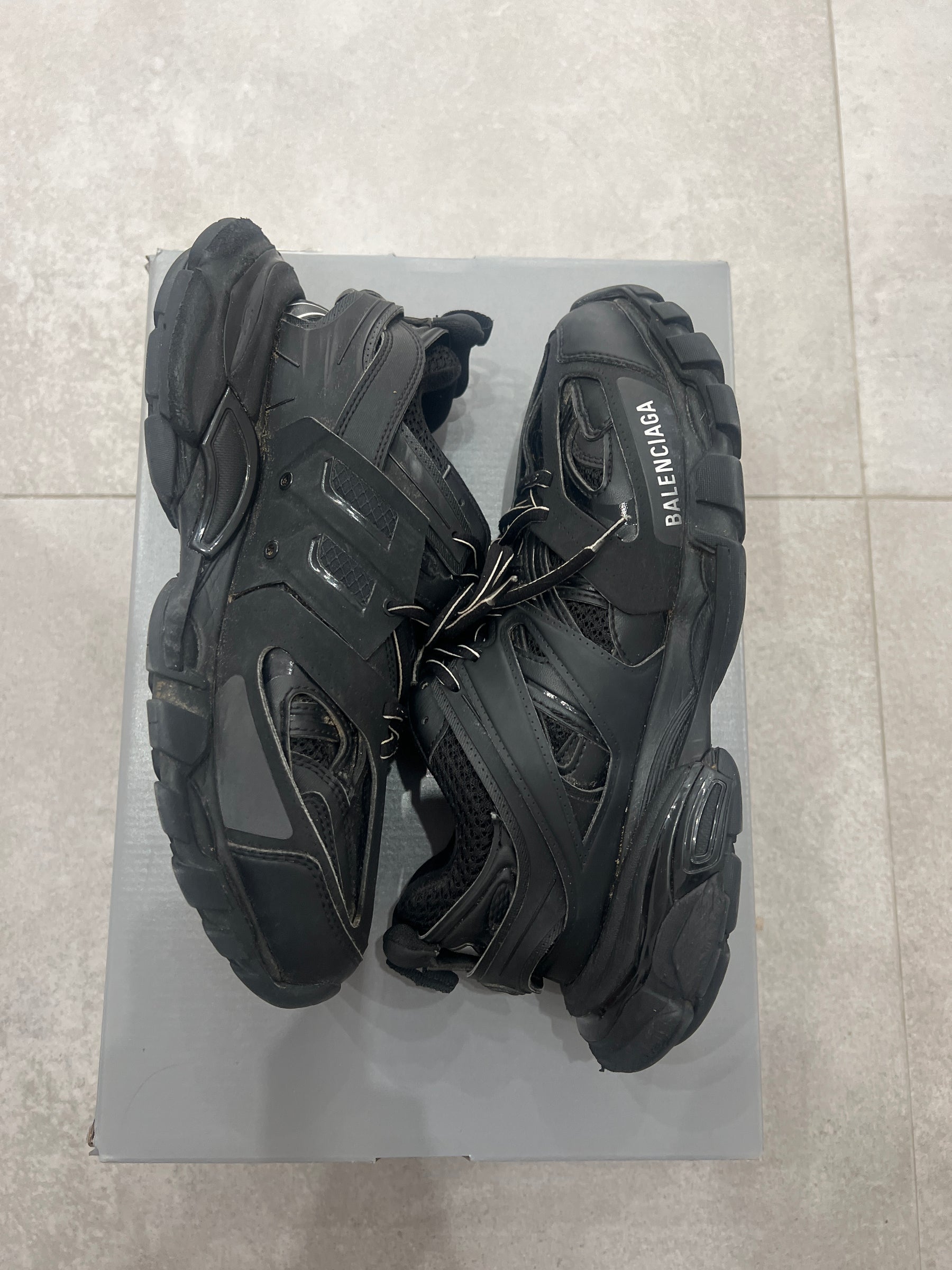 Balenciaga Track Black