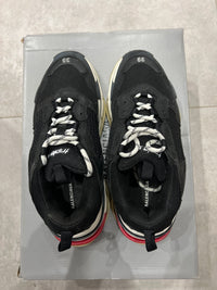 Balenciaga 3S Bred