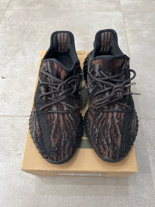 Yeezy 350v2 Mx Rock