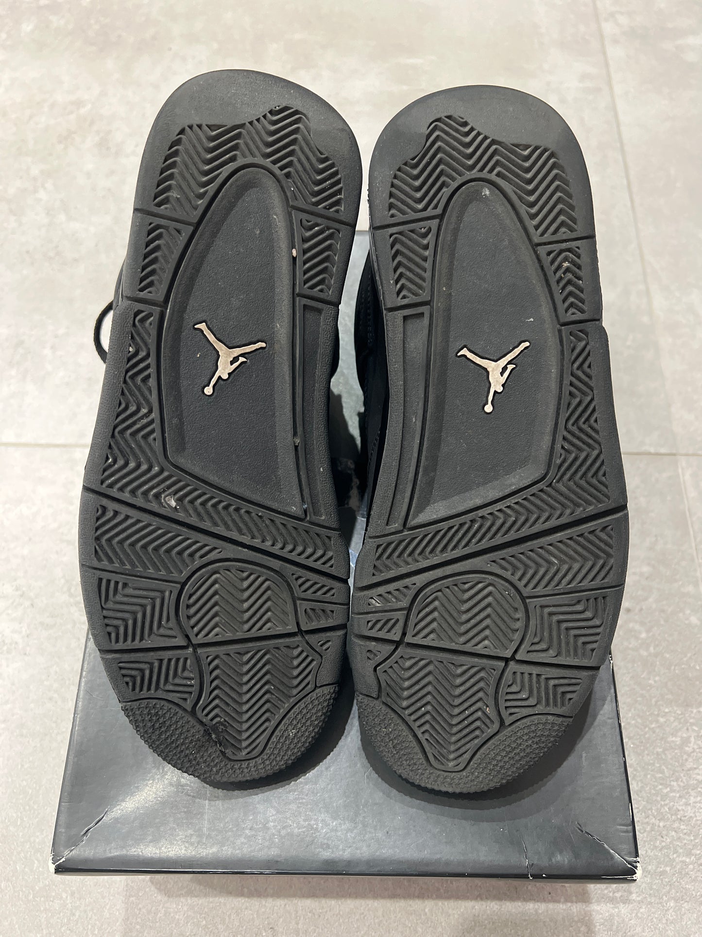 Jordan 4 Black Cat