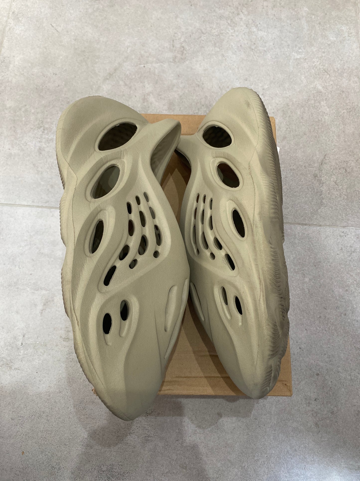 Yeezy Foam Runner Salt Stone